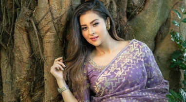 আট মাস পর নতুন ছবিতে বুবলী