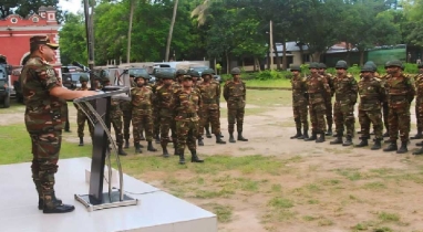 ময়মনসিংহের গৌরীপুর আর্মি ক্যাম্প পরিদর্শনে সেনাপ্রধান